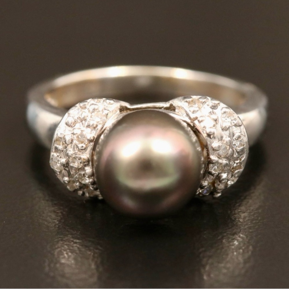 Tahitian black pearl ring with diamonds in 14k gold - genuine